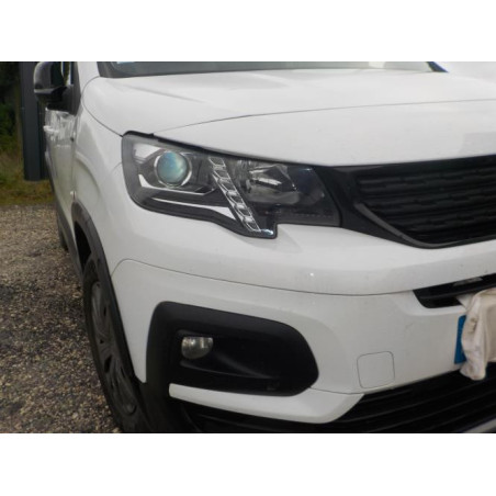 Poignee porte avant gauche PEUGEOT RIFTER d’occasion