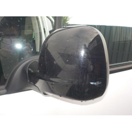Poignee porte avant gauche PEUGEOT RIFTER d’occasion