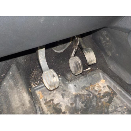 Poignee porte avant gauche PEUGEOT RIFTER d’occasion