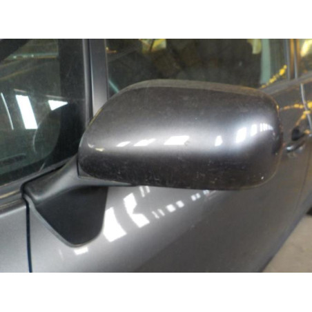 Anti brouillard gauche (feux) TOYOTA AURIS 1 PHASE 1 d’occasion
