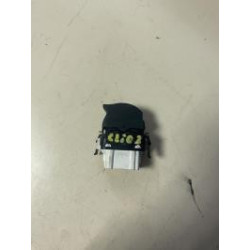 Bouton/Interrupteur RENAULT CLIO 2 PHASE 1 d’occasion
