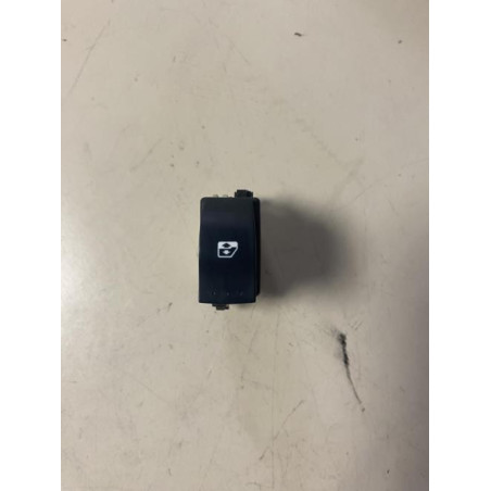 Bouton/Interrupteur RENAULT CLIO 2 PHASE 1 d’occasion
