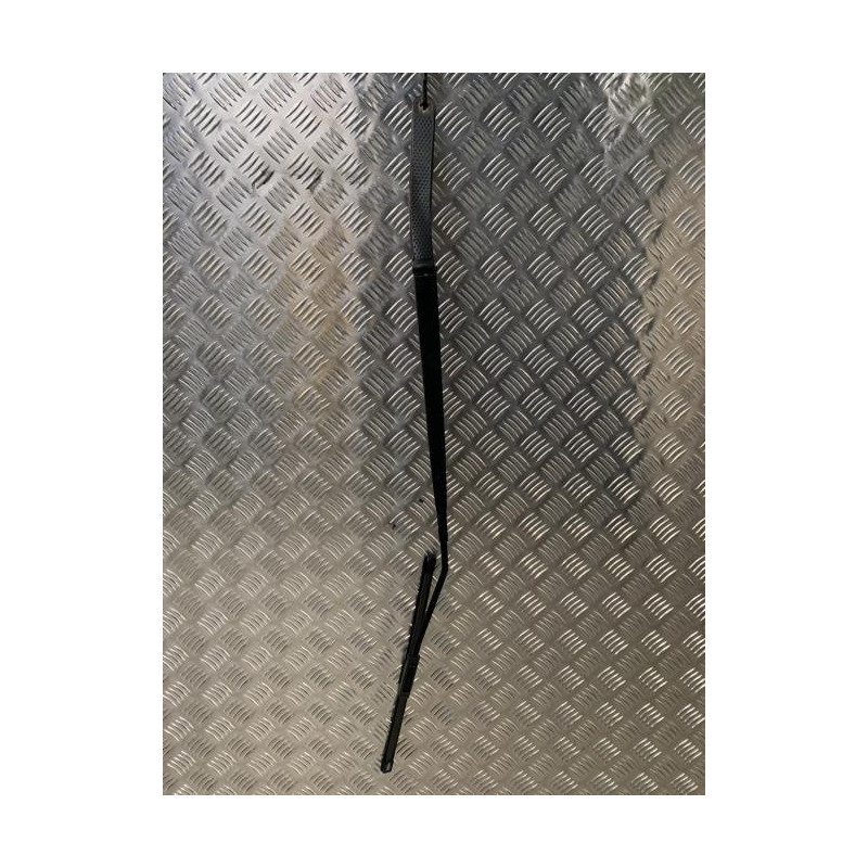 Bras essuie glace avant droit RENAULT CLIO 4 PHASE 1 d’occasion