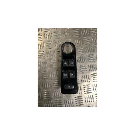 Interrupteur de leve vitre avant gauche RENAULT CLIO 4 PHASE 1 d’occasion