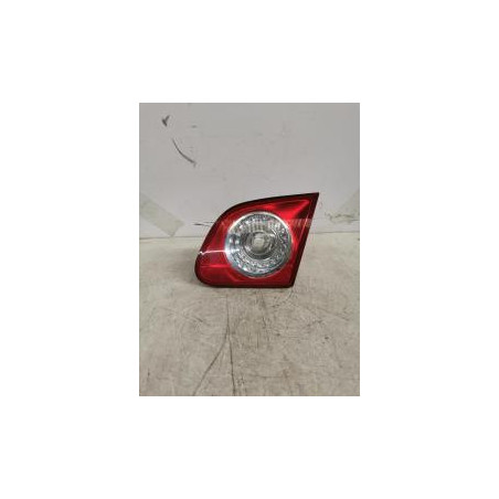 Feu arriere secondaire droit (feux) VOLKSWAGEN PASSAT 5 d’occasion