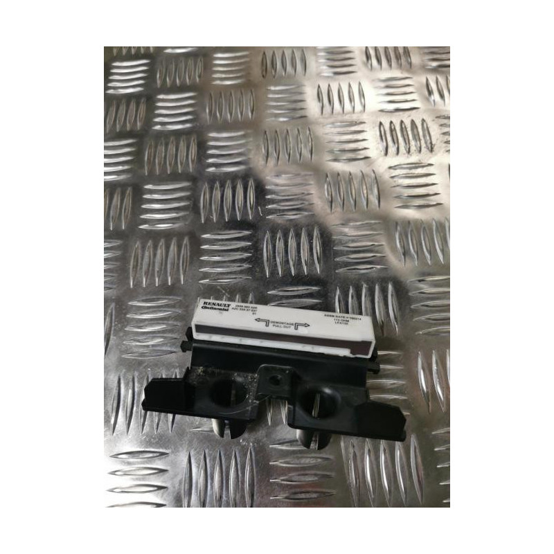 Antenne RENAULT CLIO 4 PHASE 1 d’occasion