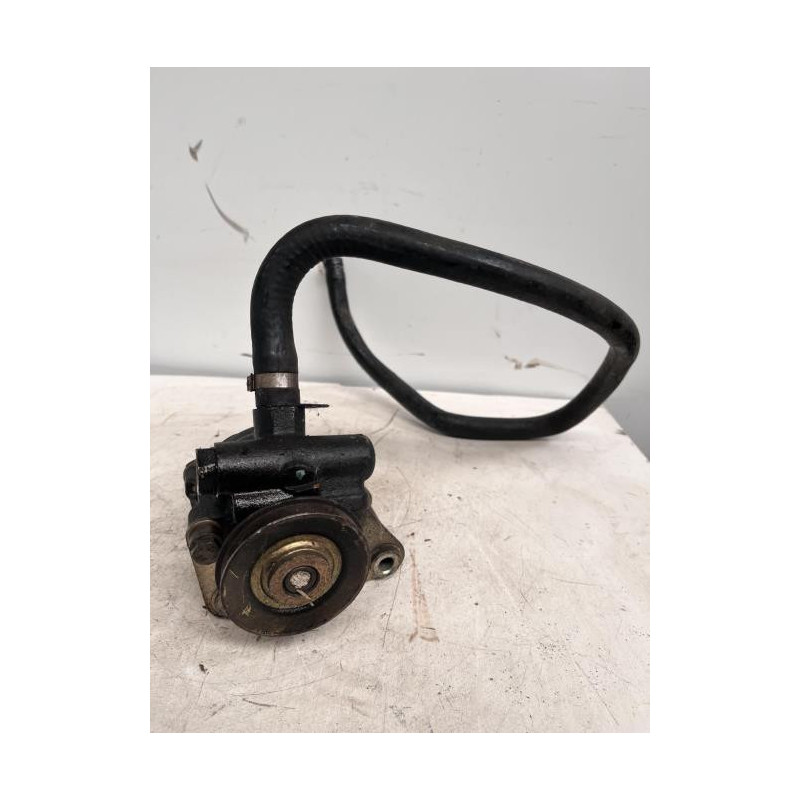 Pompe de direction PEUGEOT 405 PHASE 1 BREAK d’occasion