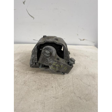 Support moteur droit VOLKSWAGEN GOLF 4 d’occasion