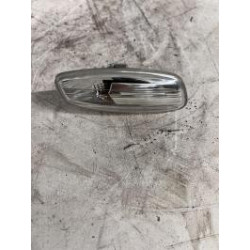 Repetiteur clignotant avant droit  (Feux) PEUGEOT 207 PHASE 2 BREAK d’occasion