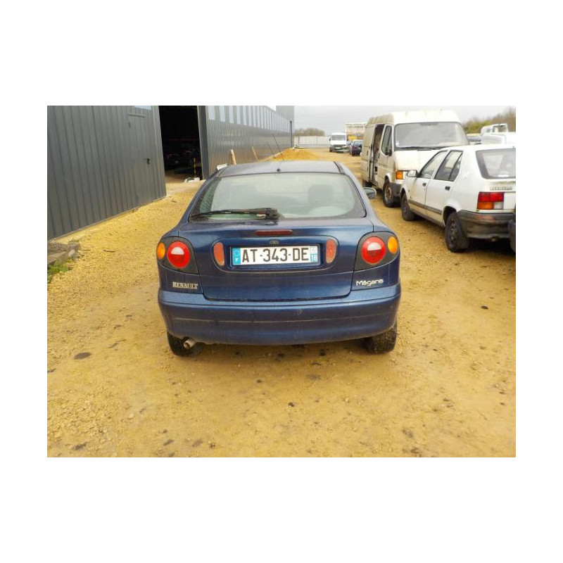 Feu arriere principal gauche (feux) RENAULT MEGANE 1 PHASE 1 COUPE d’occasion