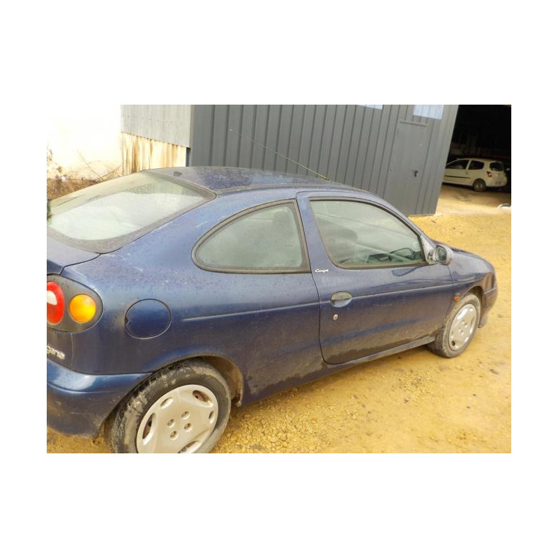 Feu arriere principal gauche (feux) RENAULT MEGANE 1 PHASE 1 COUPE d’occasion