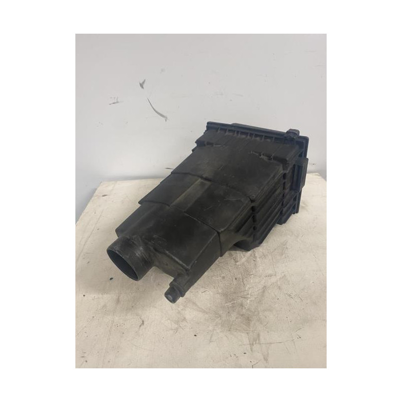Boitier filtre a air PEUGEOT 206 PHASE 1 d’occasion