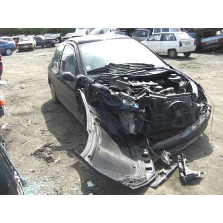 Boitier filtre a air PEUGEOT 206 PHASE 1 d’occasion