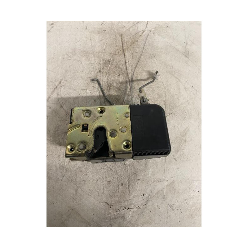 Serrure avant droit PEUGEOT 306 PHASE 1 d’occasion