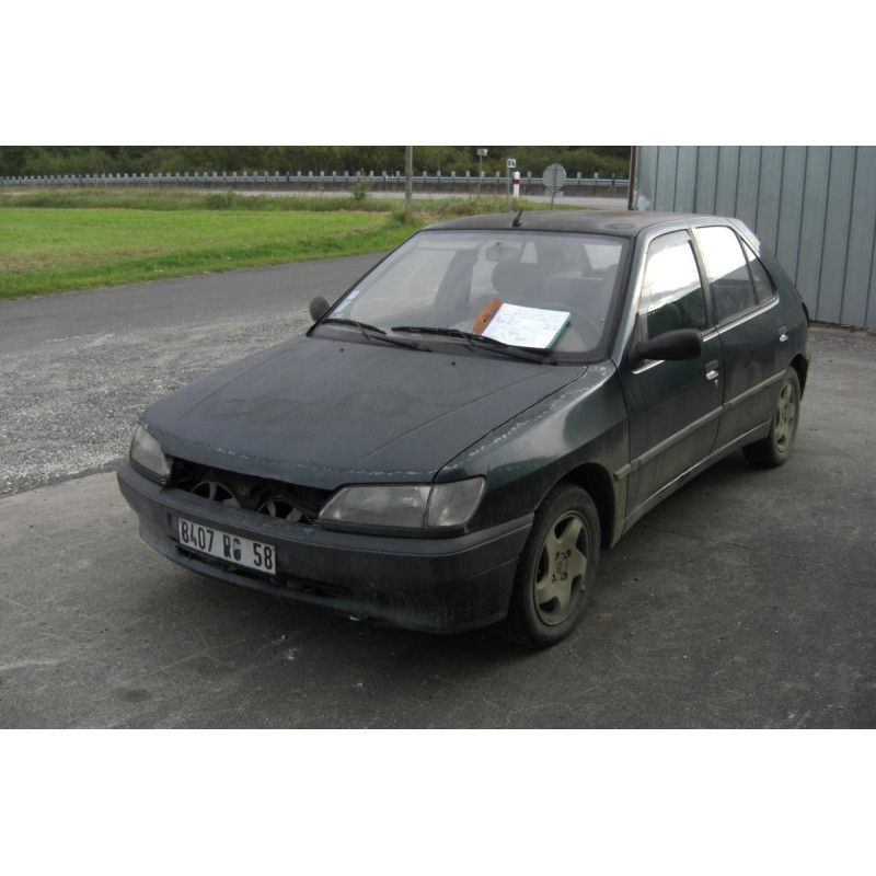 Serrure avant droit PEUGEOT 306 PHASE 1 d’occasion