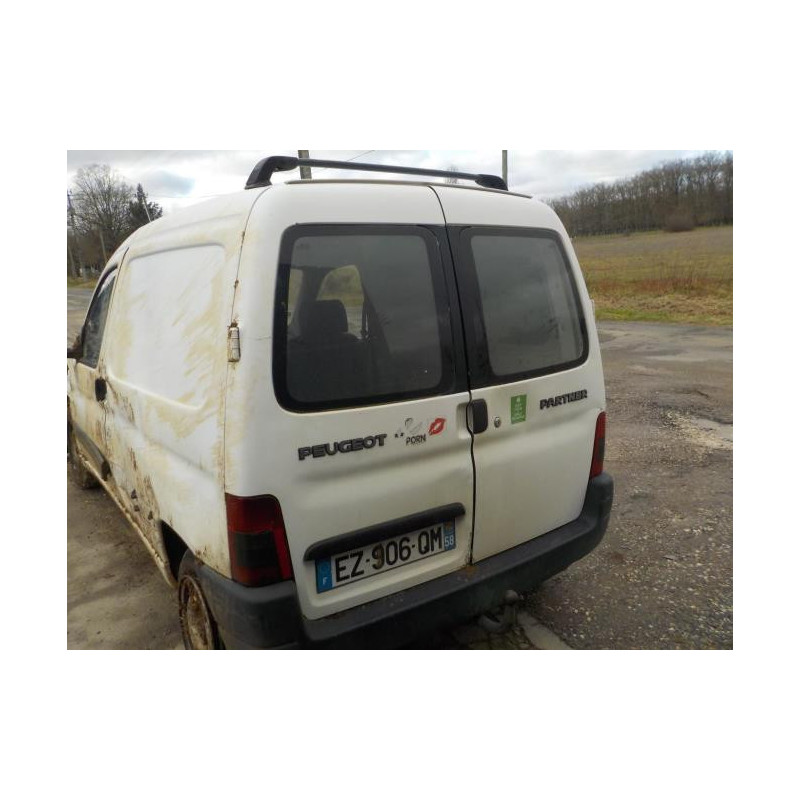 Moteur essuie glace avant PEUGEOT PARTNER 1 PHASE 1 d’occasion