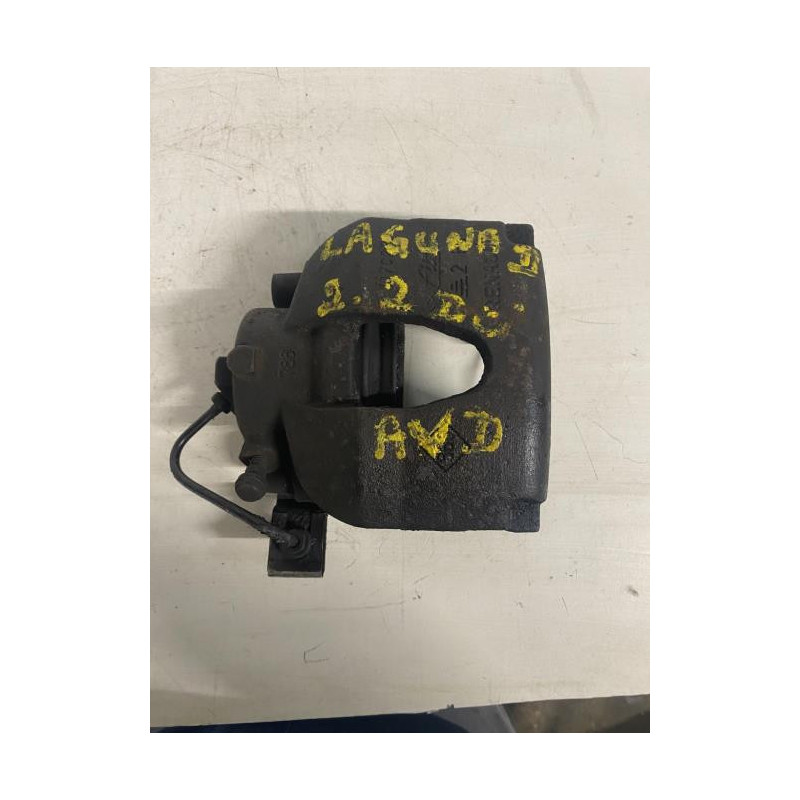 Etrier avant droit (freinage) RENAULT LAGUNA 2 PHASE 1 d’occasion