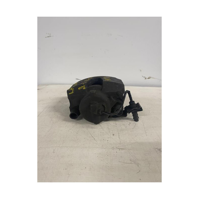 Etrier avant droit (freinage) RENAULT LAGUNA 2 PHASE 1 d’occasion