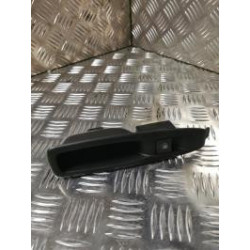 Interrupteur de leve vitre arriere gauche RENAULT CLIO 4 PHASE 1 d’occasion