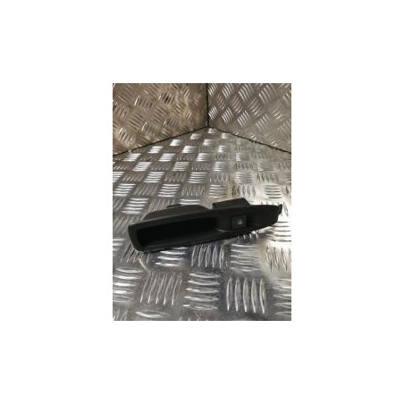 Interrupteur de leve vitre arriere gauche RENAULT CLIO 4 PHASE 1 d’occasion