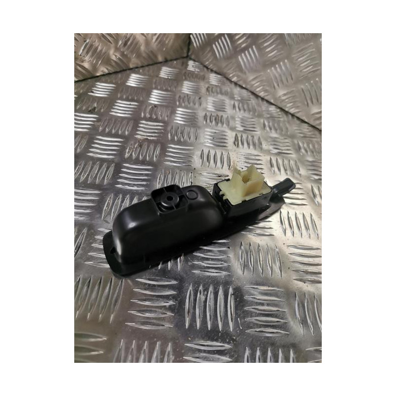 Interrupteur de leve vitre arriere gauche RENAULT CLIO 4 PHASE 1 d’occasion