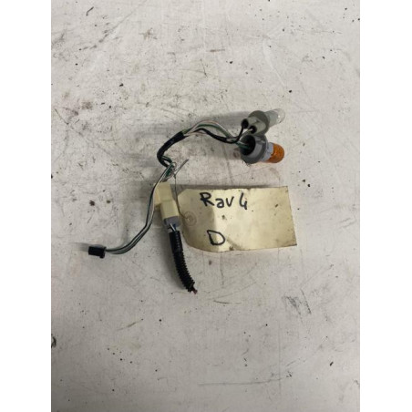 Platine feu arriere droit TOYOTA RAV4 2 PHASE 1 d’occasion