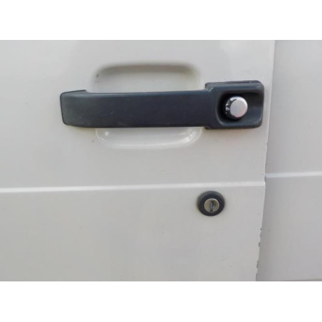 Calandre RENAULT TRAFIC 1 PHASE 3 d’occasion