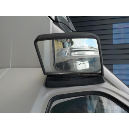 Calandre RENAULT TRAFIC 1 PHASE 3 d’occasion