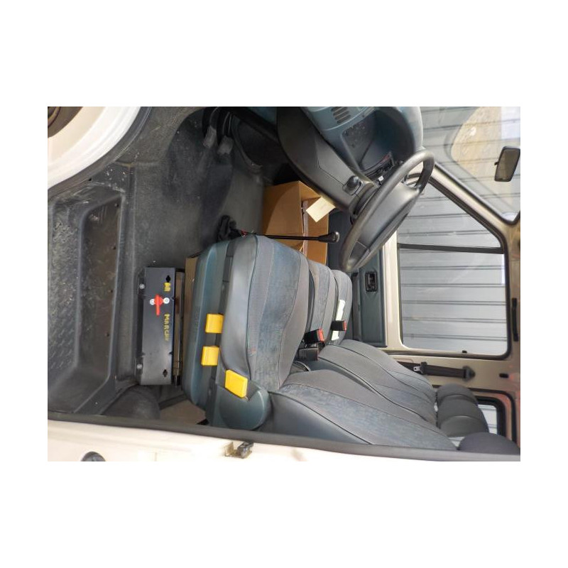 Calandre RENAULT TRAFIC 1 PHASE 3 d’occasion
