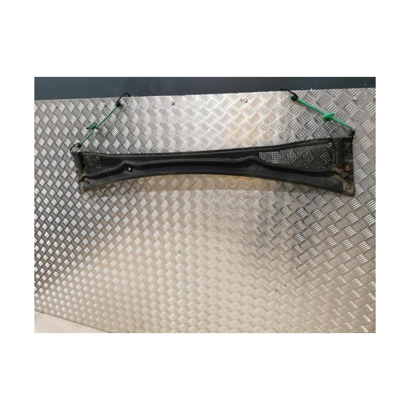 Baie de pare brise RENAULT CLIO 4 PHASE 1 d’occasion