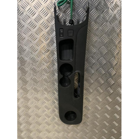 Console central (interieur plastique) RENAULT CLIO 4 PHASE 1 d’occasion