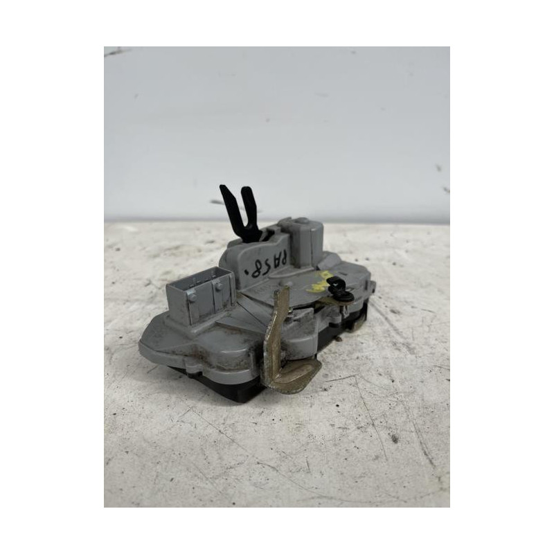 Serrure avant droit CITROEN XSARA PHASE 1 d’occasion