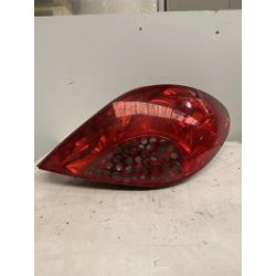 Feu arriere principal droit (feux) PEUGEOT 207 PHASE 1 d’occasion