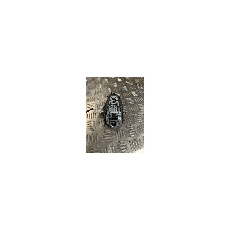 Platine feu arriere gauche RENAULT CLIO 4 PHASE 1 d’occasion