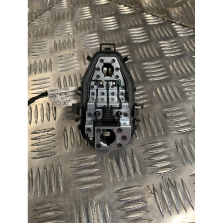 Platine feu arriere gauche RENAULT CLIO 4 PHASE 1 d’occasion