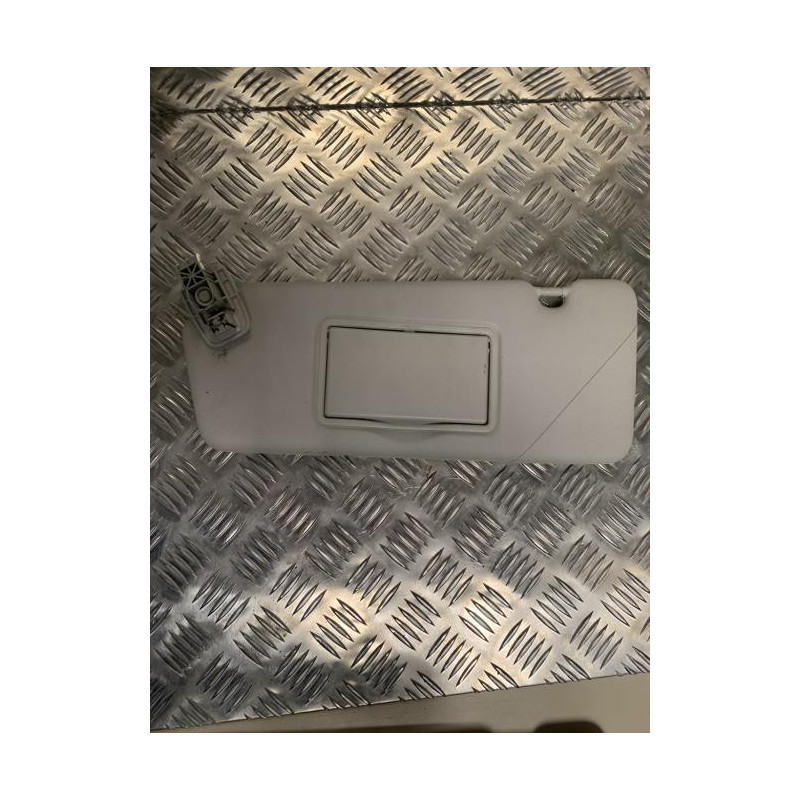 Pare soleil gauche RENAULT CLIO 4 PHASE 1 d’occasion