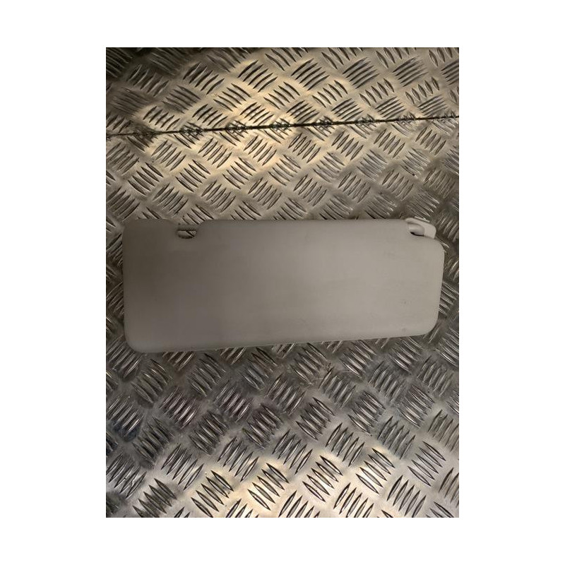Pare soleil gauche RENAULT CLIO 4 PHASE 1 d’occasion