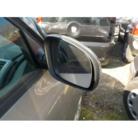 Porte avant droit SKODA FABIA 2 PHASE 1 BREAK d’occasion