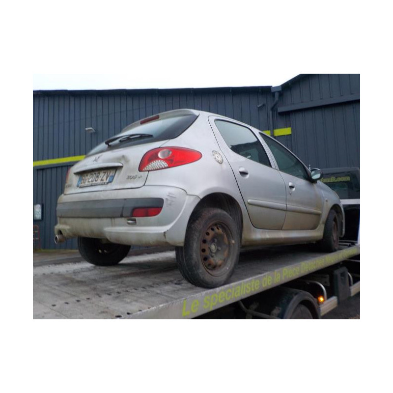 Etrier avant gauche (freinage) PEUGEOT 206+ d’occasion