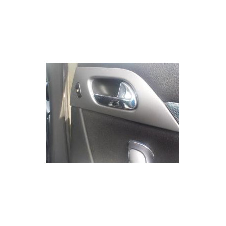 Poignee interieur arriere droit PEUGEOT 407 PHASE 1 d’occasion