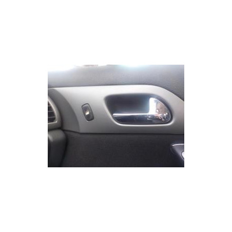 Poignee interieur avant droit PEUGEOT 407 PHASE 1 d’occasion