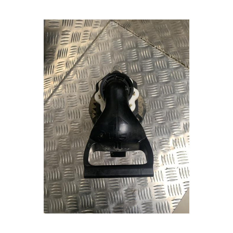Treuil de roue de secours RENAULT CLIO 4 PHASE 1 d’occasion