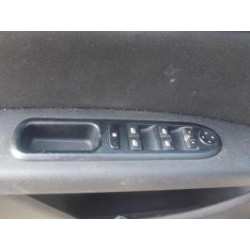 Interrupteur de leve vitre avant gauche PEUGEOT 407 PHASE 1 d’occasion