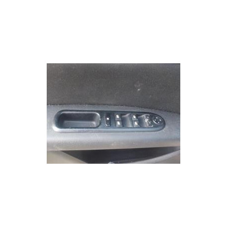 Interrupteur de leve vitre avant gauche PEUGEOT 407 PHASE 1 d’occasion