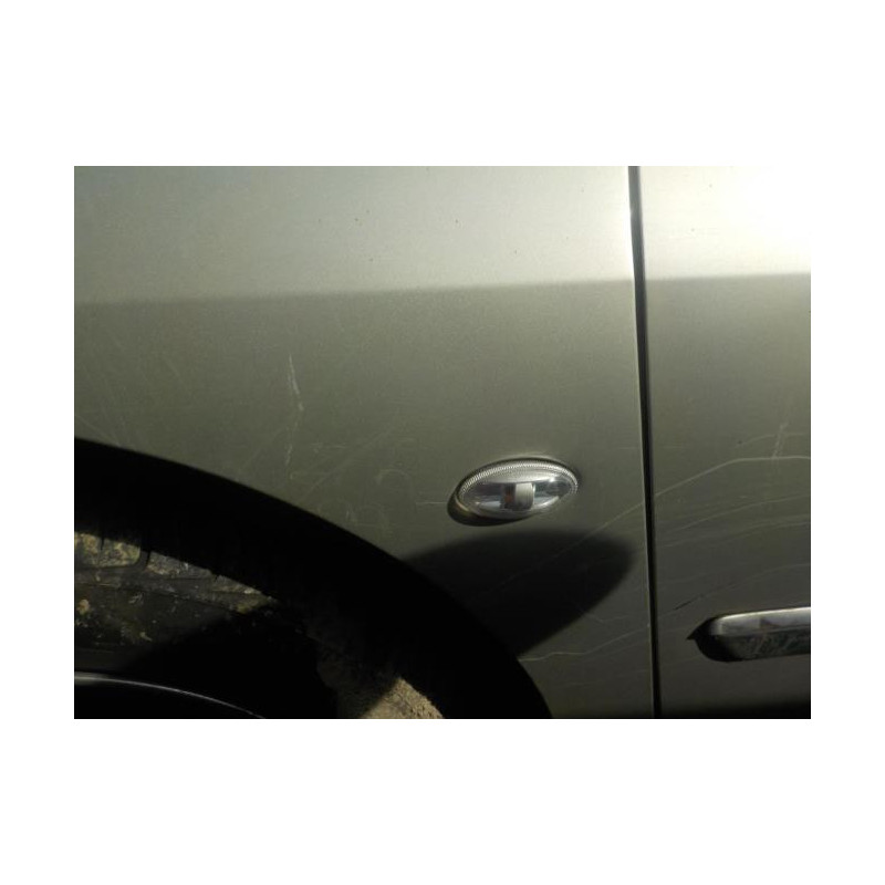 Poignee porte avant gauche PEUGEOT 407 PHASE 1 d’occasion