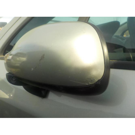 Porte avant droit PEUGEOT 407 PHASE 1 d’occasion