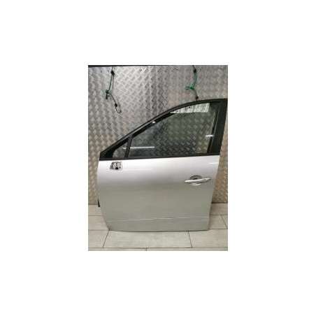 Porte avant gauche RENAULT SCENIC 3 PHASE 1 d’occasion