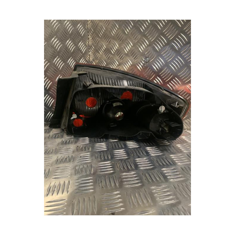 Feu arriere principal gauche (feux) PEUGEOT 407 PHASE 1 d’occasion