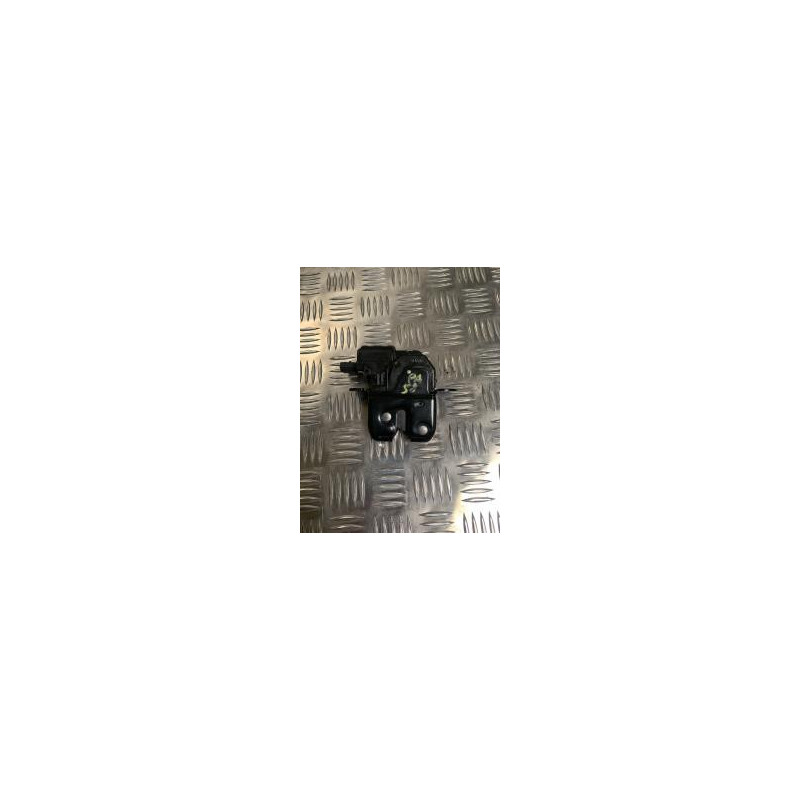 Serrure de coffre RENAULT  d’occasion