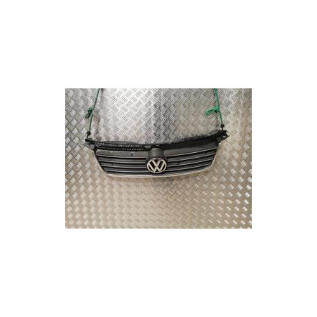 Calandre VOLKSWAGEN PASSAT 4 PHASE 2 d’occasion